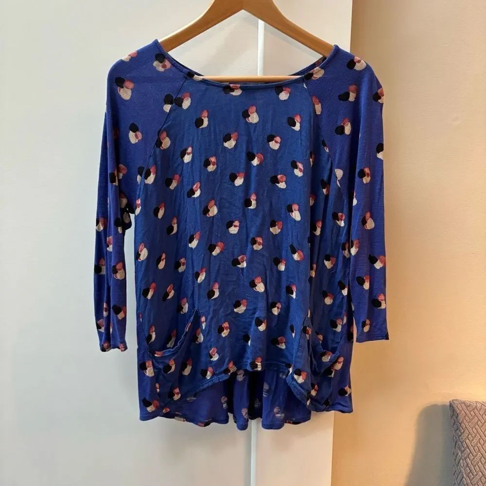 Lucky Brand blue pattered knit top women’s size L